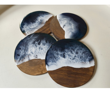 Posavasos madera decoración olas en resina